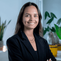 LOUISE VIALLESOUBRANNE - RESPONSABLE MARKETING CHEZ MINK
